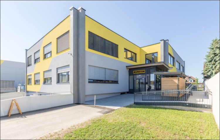 Fassadenneugestaltung Betriebsgebäude