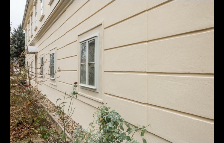 Fassadensanierung mit ökologischen Baustoffen